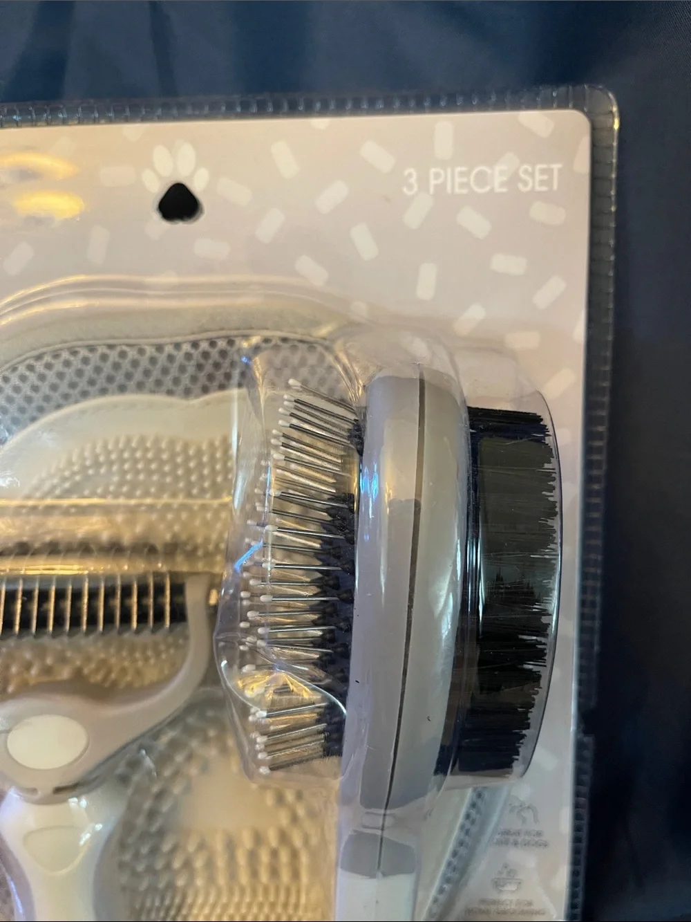 Feelin' Paw-sh 3-Piece Dog Grooming Set - White/Silver